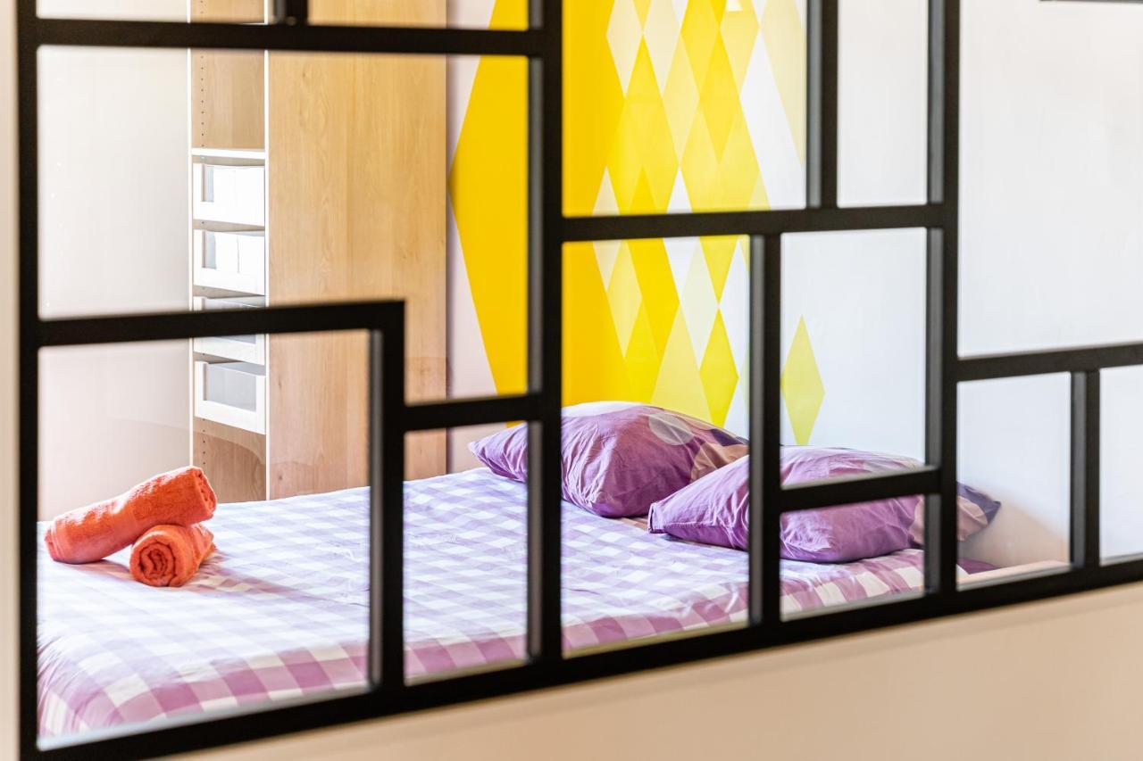 Dina Great Big Appartment - 6 Pers With Overhead Projector Marseille Ngoại thất bức ảnh
